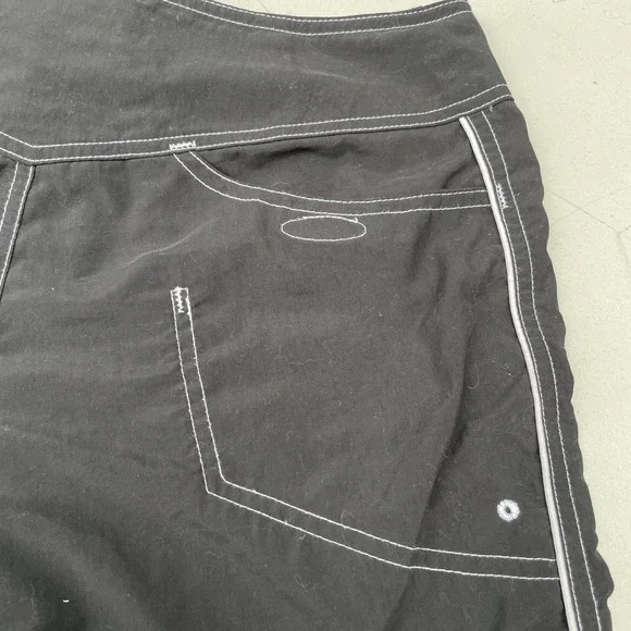 The North Face Black Swim Board Shorts- Size 4 - Picture 3 of 11
